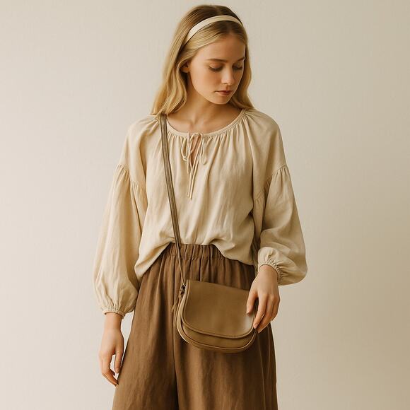 Vintage Jackson Tan Leather Crossbody Purse - Picture 1 of 5
